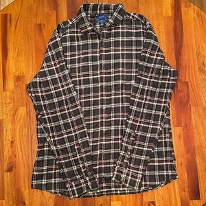 Men’s Large Apt 9 Button Down (LIKE NEW)